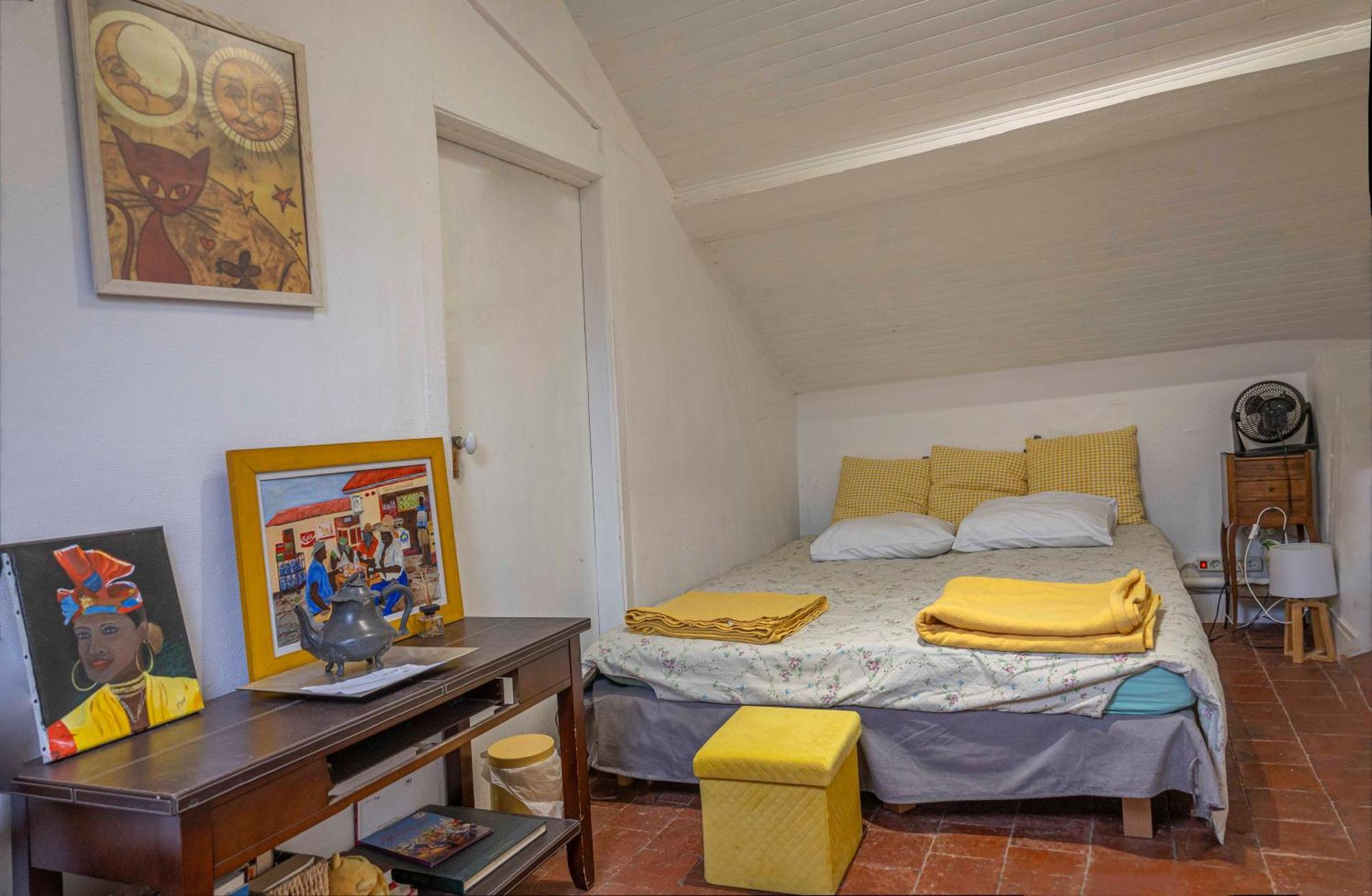 Chambre D'Hotes Les Jardins De Marie, Sci Charles III Bernay  Dış mekan fotoğraf